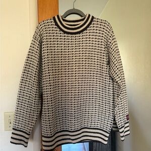 Black and White Fisherman’s Sweater